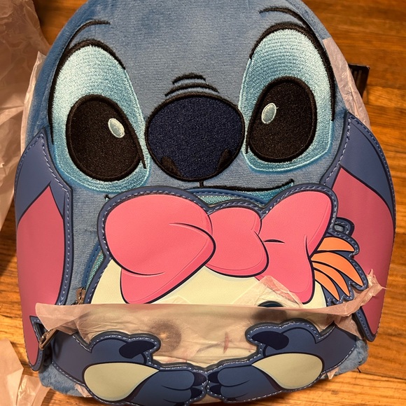 Loungefly | Bags | Loungefly Sdcc Limited Edition Stitch And Scrump ...